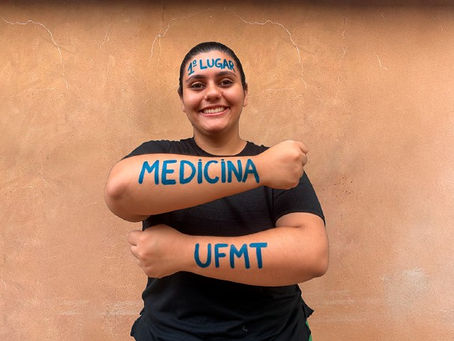 Estudante da rede estadual passa em 1º lugar para Medicina na UFMT