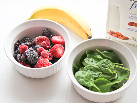 Berry Banana Spinach Bowl Smoothie