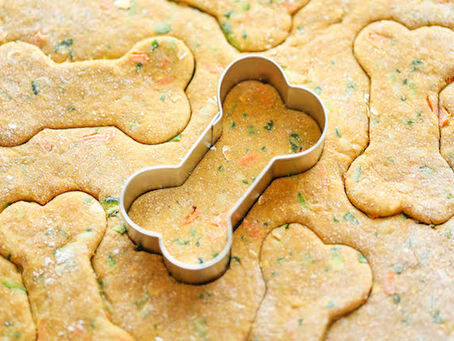 Zucchini, Spinach & Carrot Dog Treats