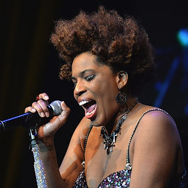 Macy Gray