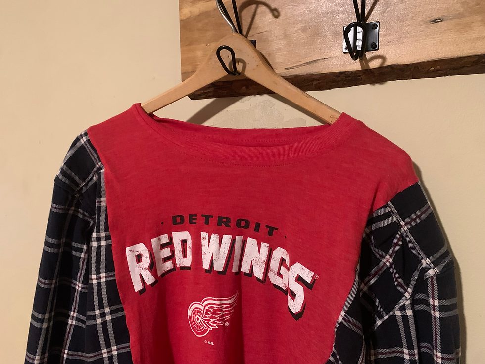 Thumbnail: Red Wings Flannel T