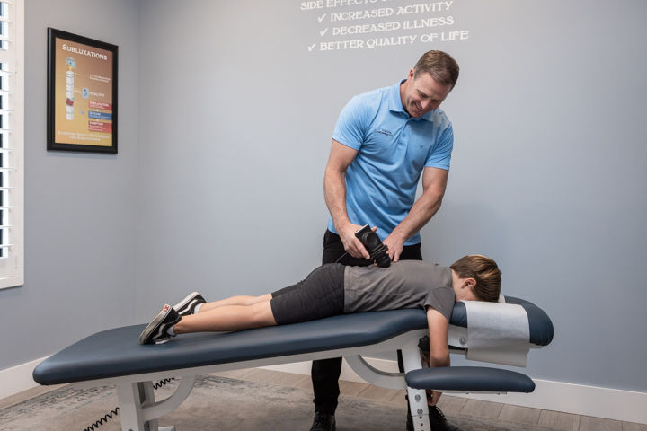 chiropractic adjustment in ventura at coastal chiropractic.JPG