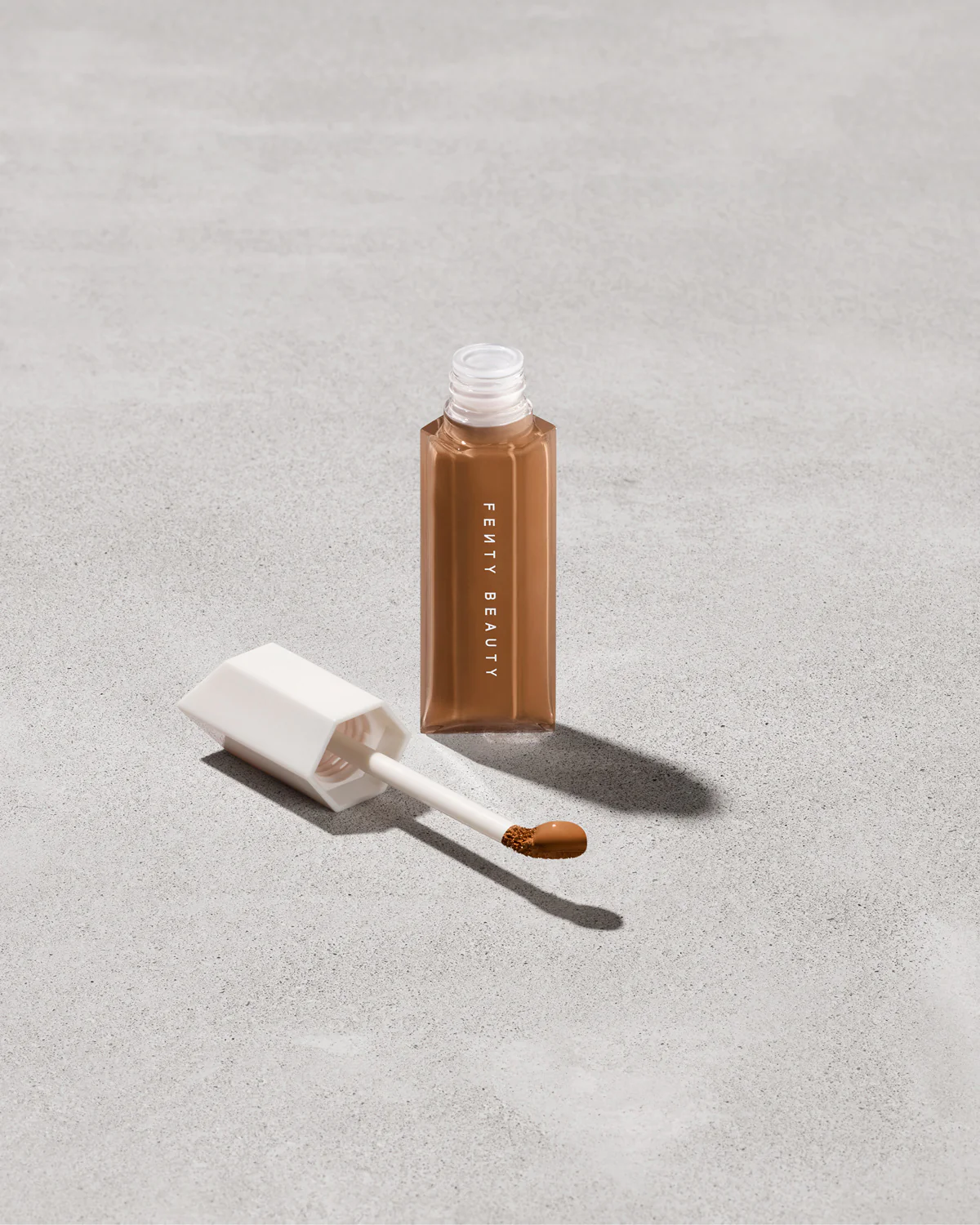 Fenty Beauty Even Hydrating Longwear Concealer