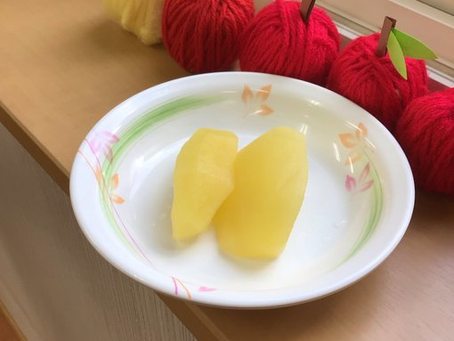 リンゴコンポート