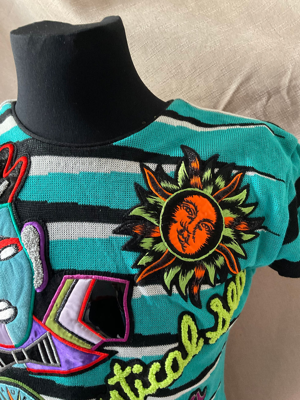 Thumbnail: So Kansai 02 T-shirt pull multi-motif