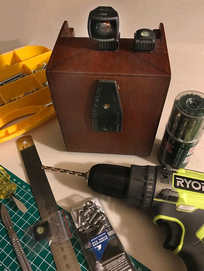 Little_G_Pinhole_Modifying02