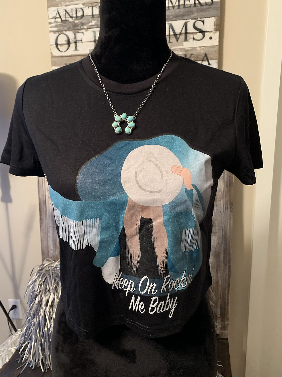 Thumbnail: Rockin’ Cowgirl Black Crop Tee 