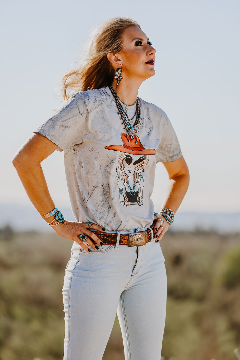 Thumbnail: Alien's Love Turquoise Too Smoke Colorblast Tee