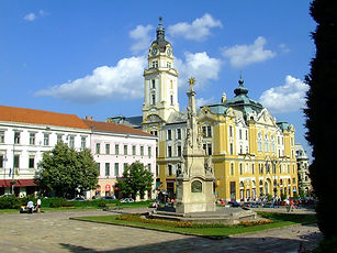 Pécs_Széchenyi_Square.jpeg