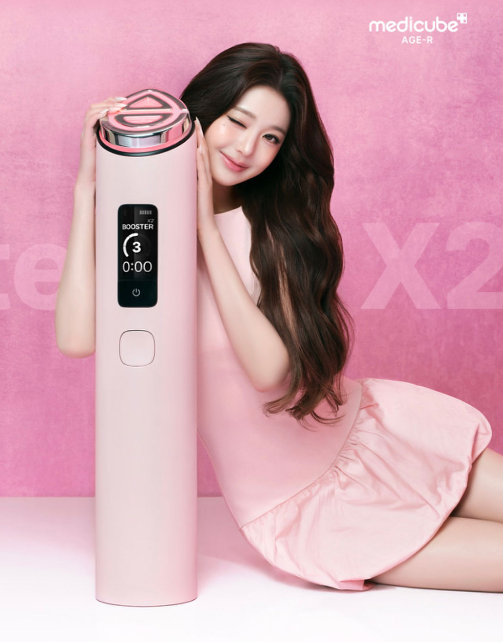 ภาพขนาดย่อ: (พรี) เครื่องนวดหน้า Medicube AGE-R Booster Pro X2 (ลด 4%)