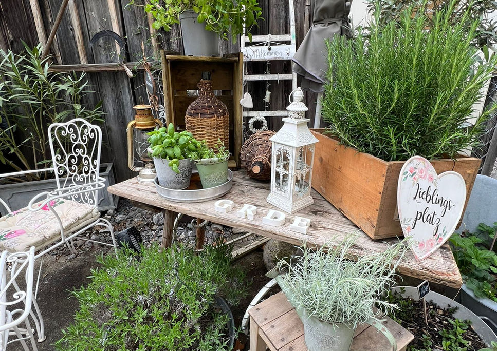 Terrasse Kanönli 2.jpeg