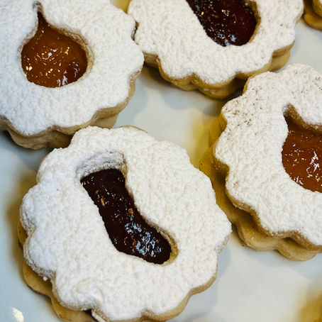 Holiday Linzer Cookies