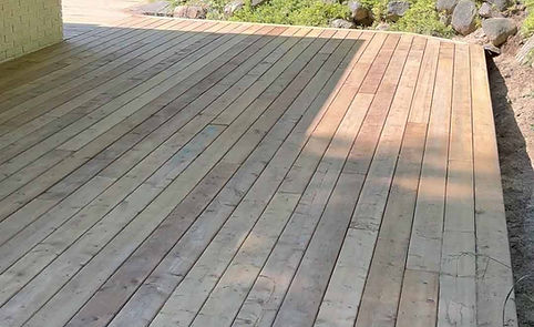 deck.jpg