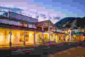 things to do in jackson hole in may