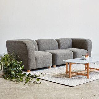 Gus Modern