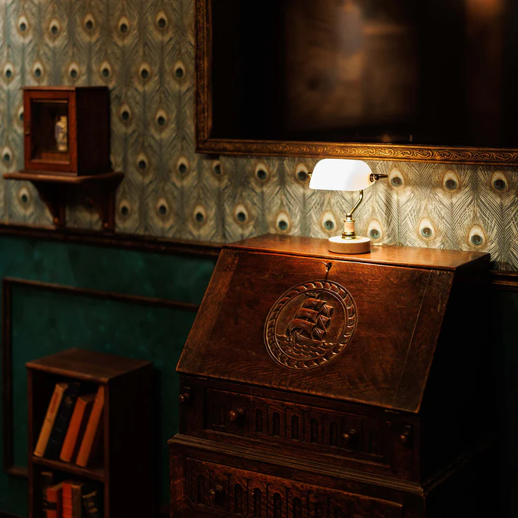 Studio Escape - "Madame LeClaire and the Seance of Death"