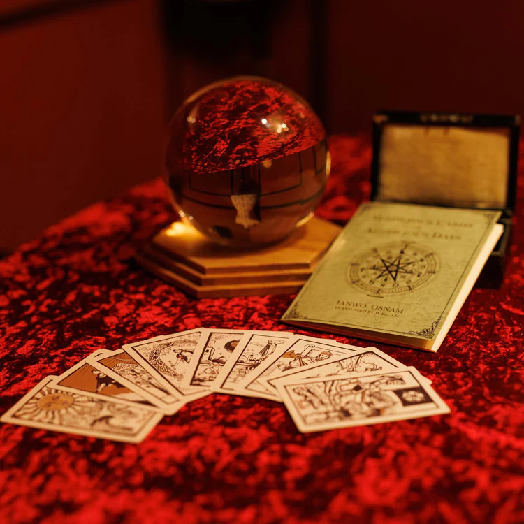 Studio Escape - "Madame LeClaire and the Seance of Death"