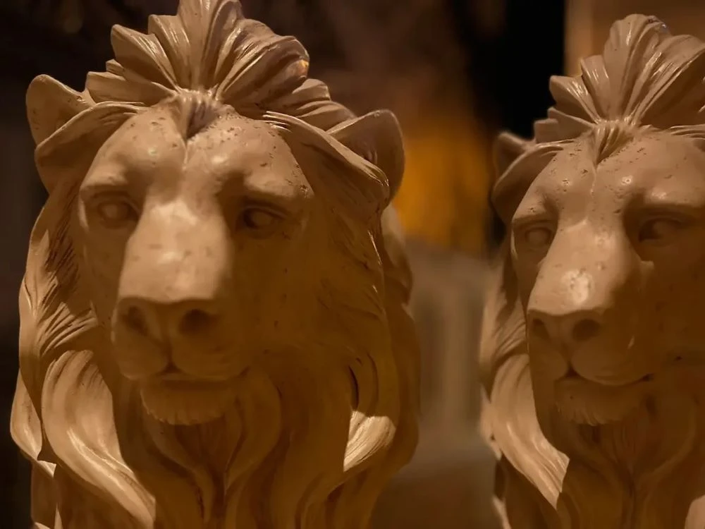 Świat Zagadek - "Old Wardrobe"