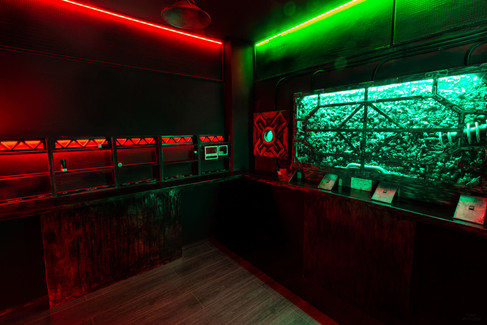 Old Mouse - "Sherlock Holmes vs. Moriarty"