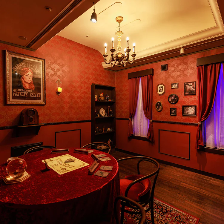 Studio Escape - "Madame LeClaire and the Seance of Death"