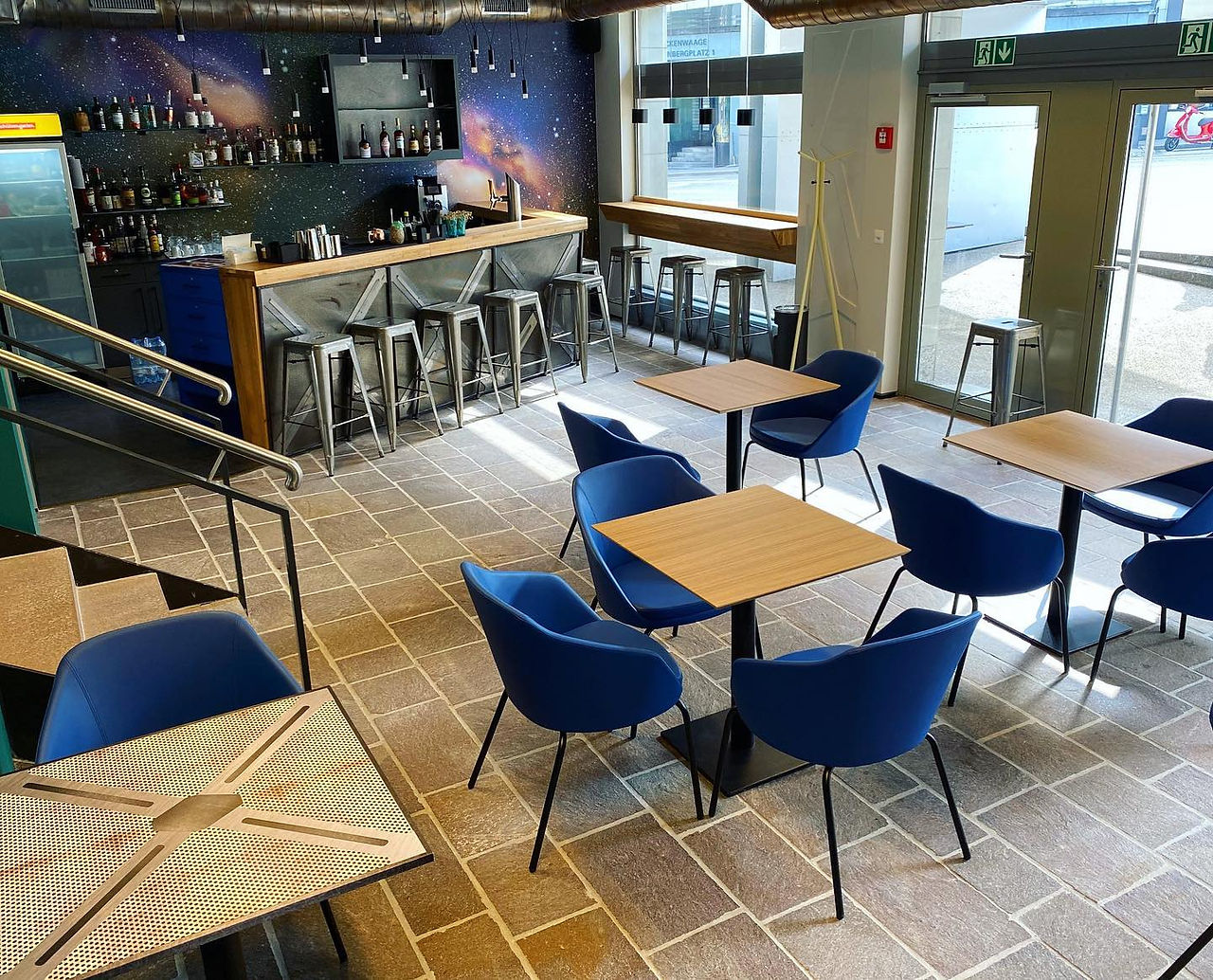 Escape Company & Bar
