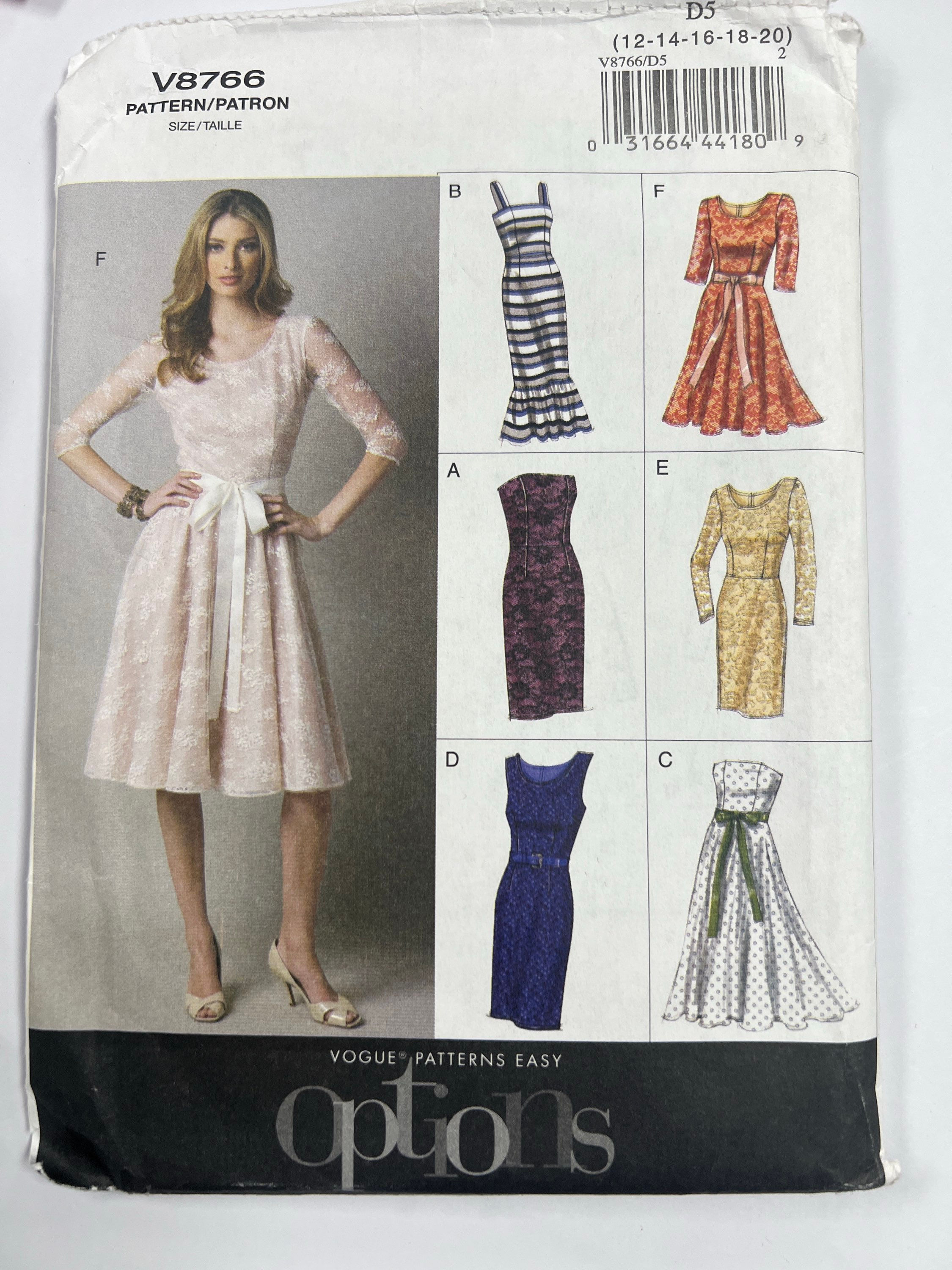 Vogue Patterns V8766 Misses' Pette Dress