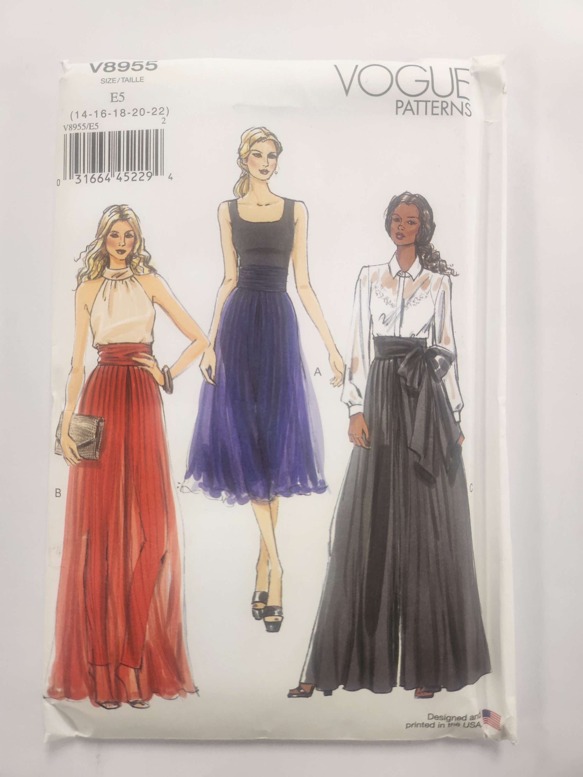 Vogue Patterns V8955 Misses' Pants