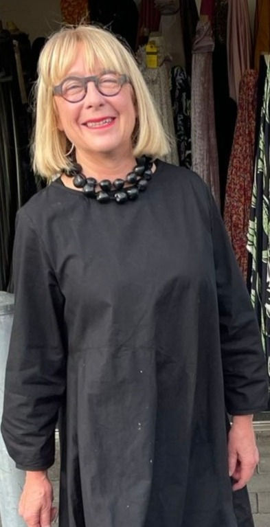 I'M A TOP TACTICS SEWING CLASS WITH ANNE