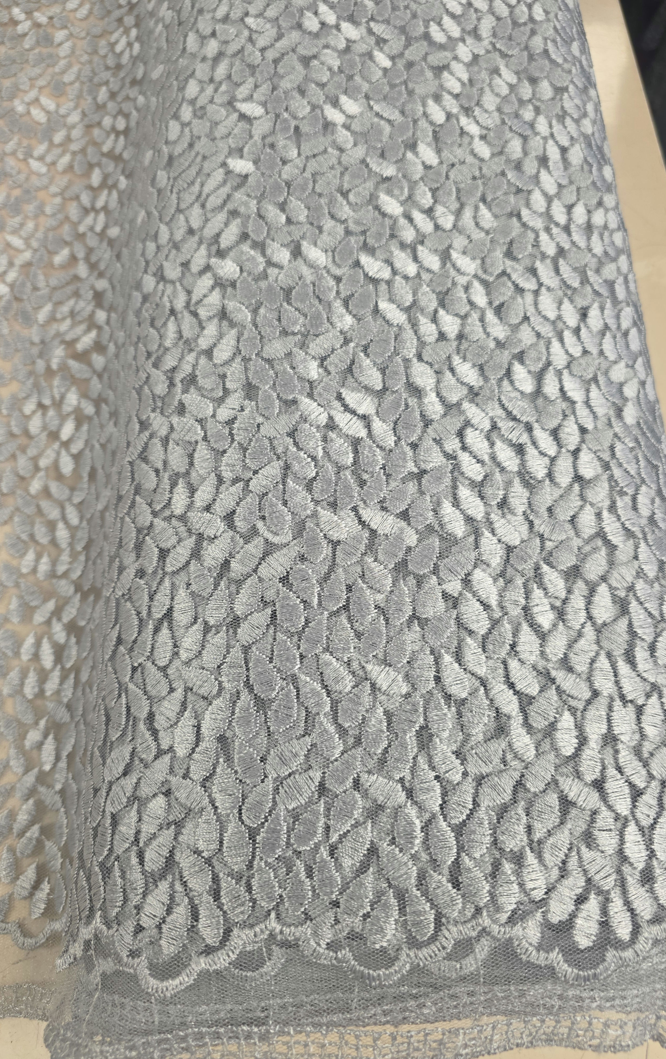 Tear Drop Guipure Luxury Lace Silver