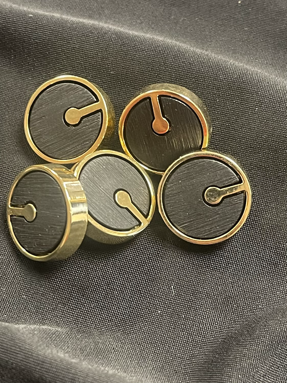 Thumbnail: Black and Gold Right Time Button 20mm