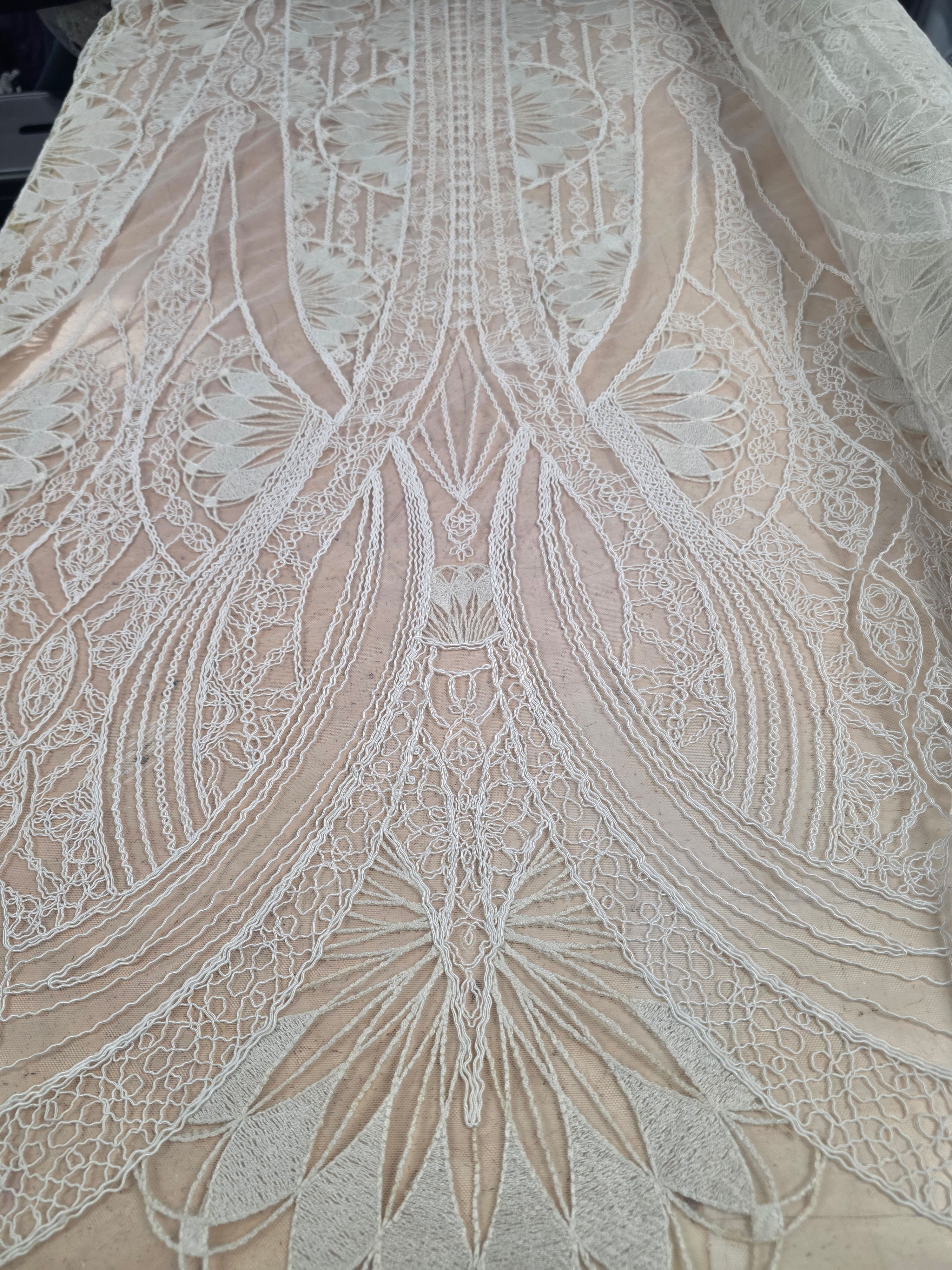 Kimbra Embroidered Tulle Off White/Beige