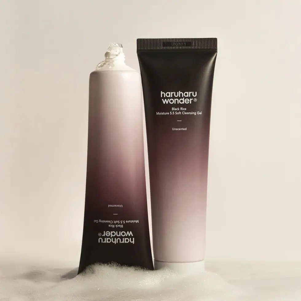 Thumbnail: Black Rice Moisture 5.5 Soft Cleansing Gel - Haruharu WONDER