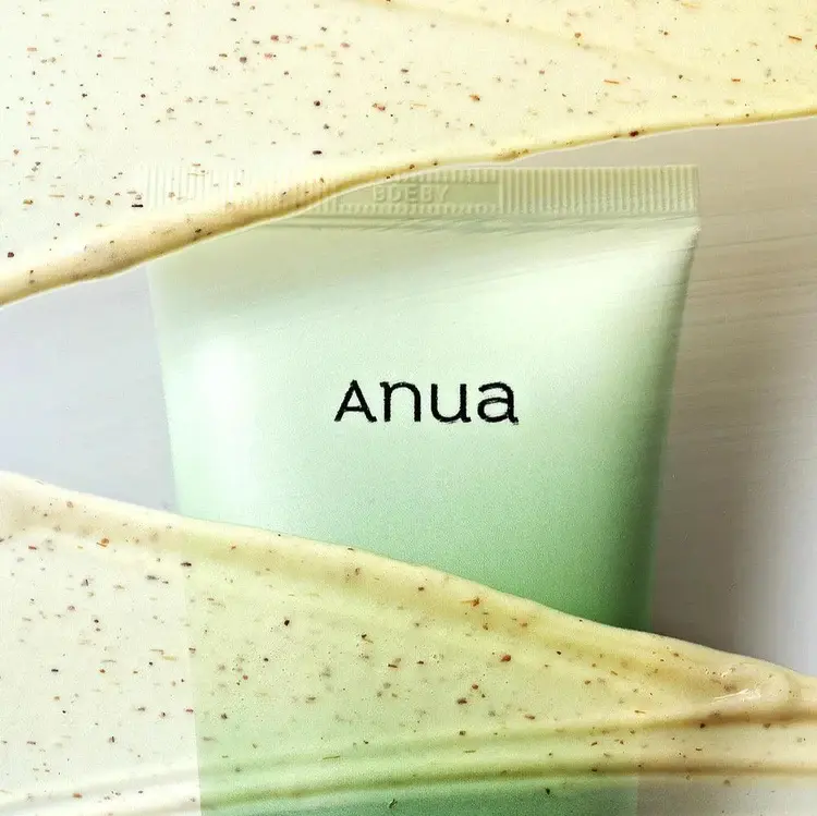 Heartleaf Quercetinol Pore Deep Cleansing Foam - ANUA