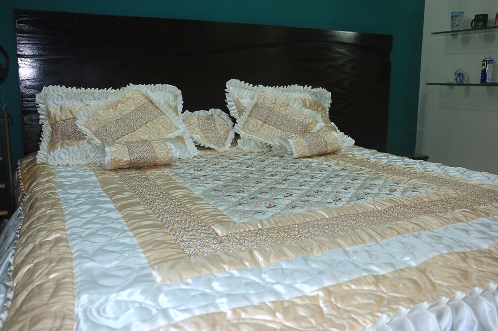 Thumbnail: Juci Bridal Comforter Set