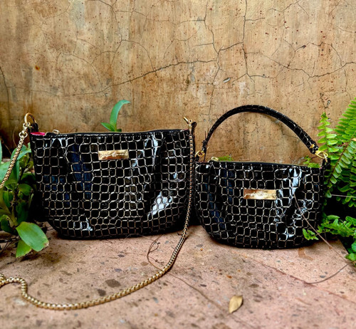 OLEA CROSSBODY & WRISTLET | The Styled Magnolia