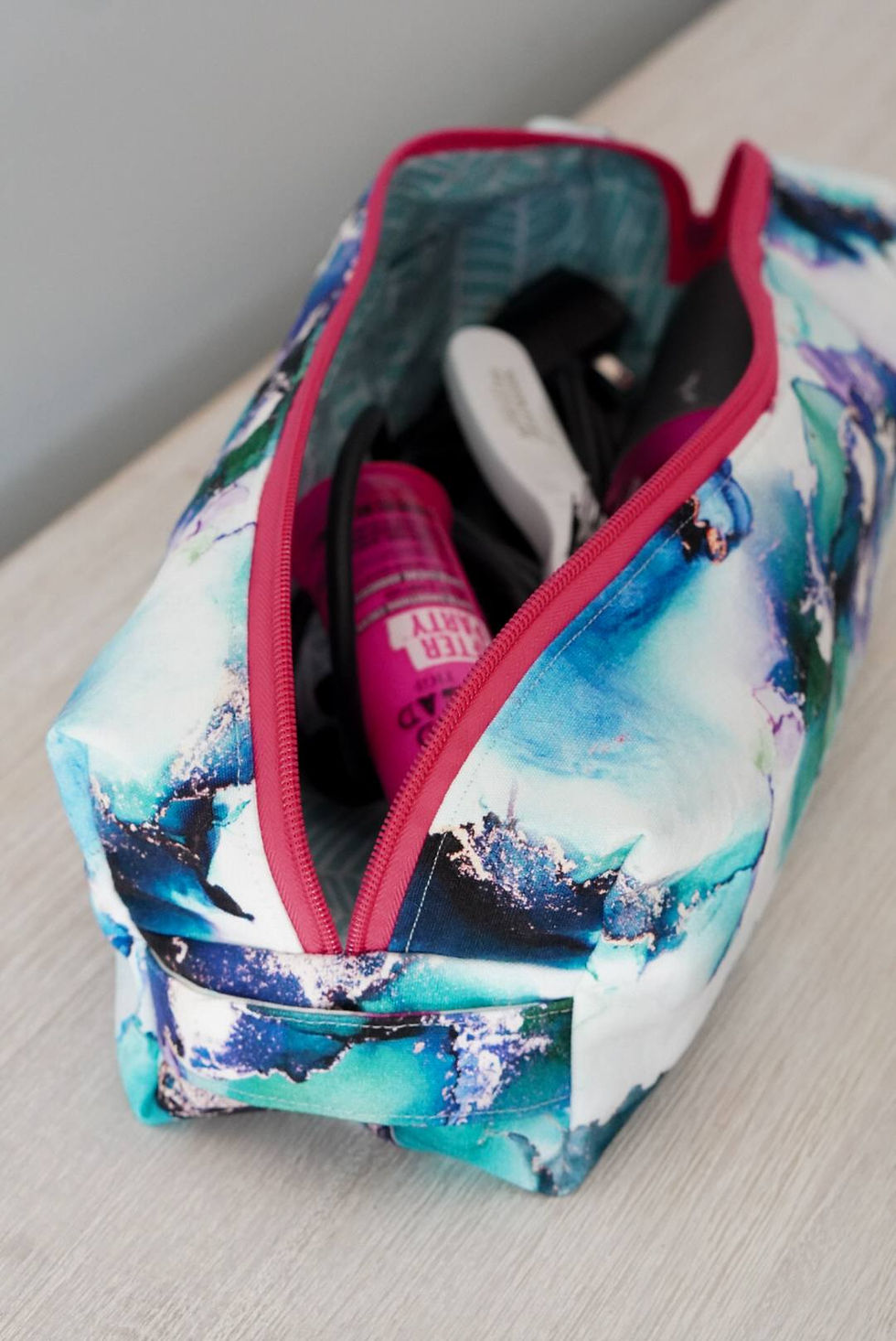 Thumbnail: TRAVERSE POUCH