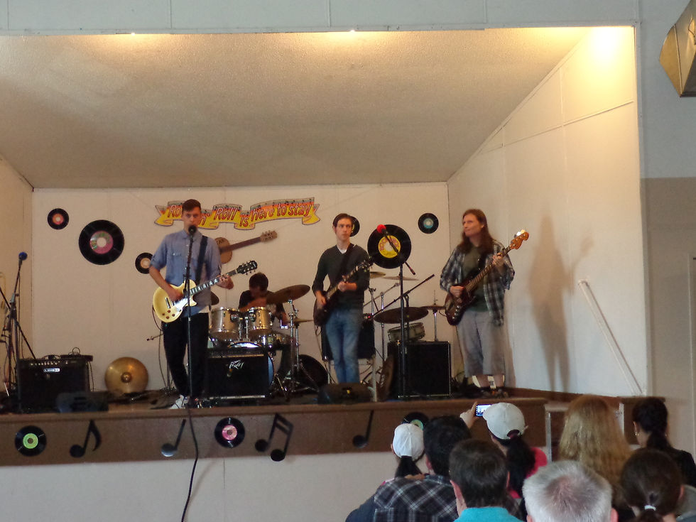 2014 Accent Guitar Summer Recital (59)
