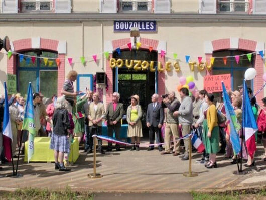 Le TGV Ã Bouzolles
