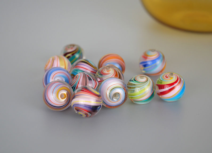 Bunte Glasmurmeln aus Muranoglas