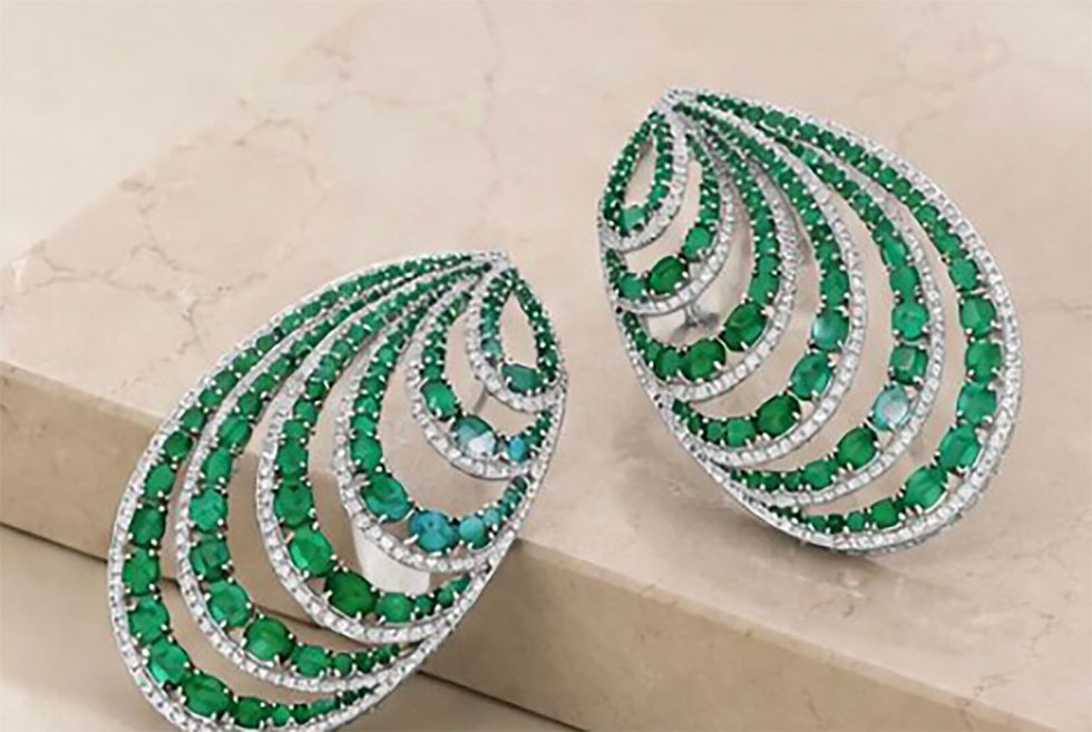 Miniaturbild: X Blaskjell Emerald Diamond Earrings