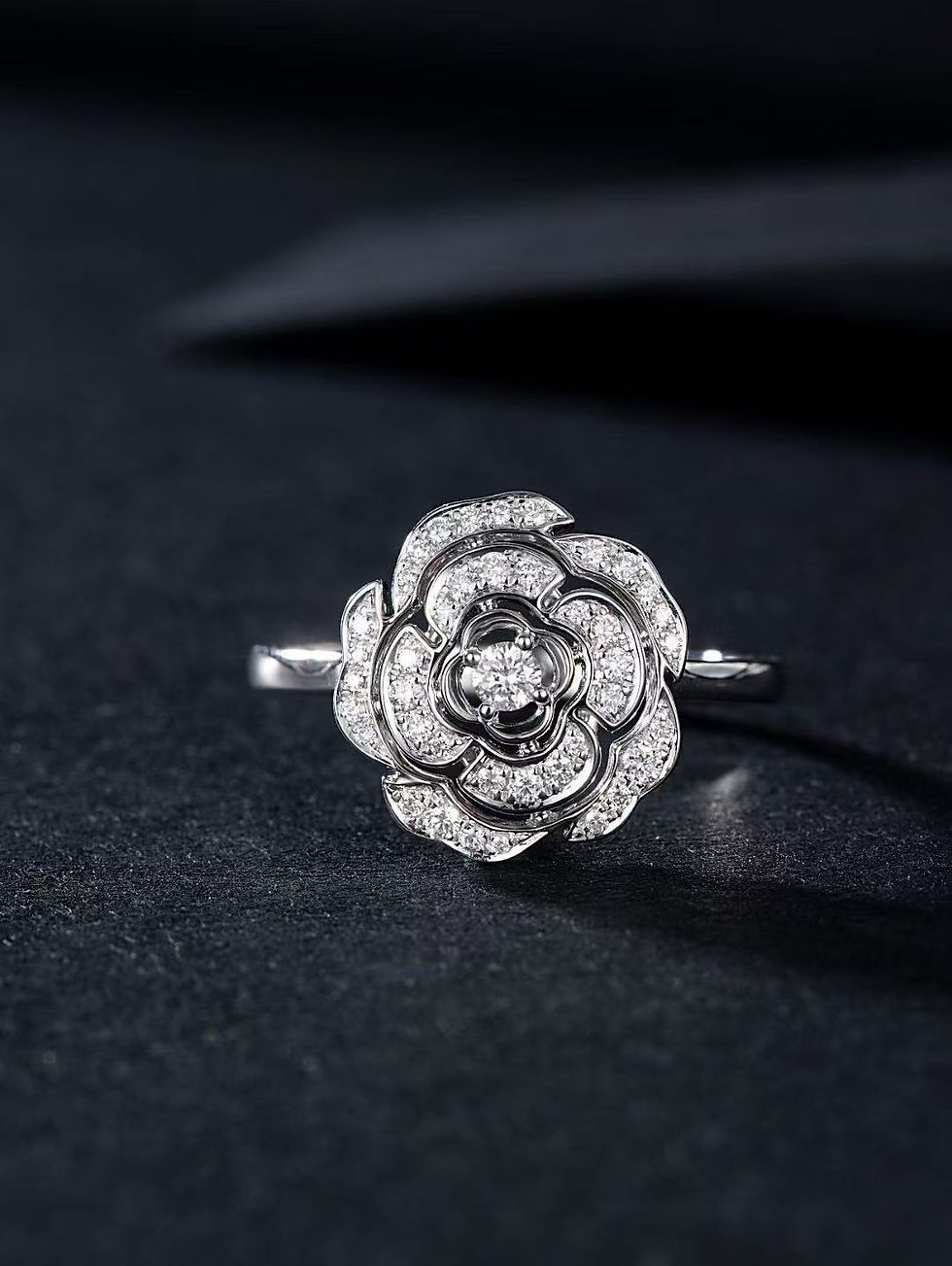 Miniaturbild: X CAMILLIA RING