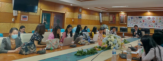 LINE_ALBUM_ประชุมกลุ่มสาระ220364_220504_0.jpg