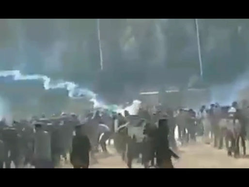 Clashes between protesters and repressive forces In Isfahan