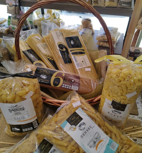 Παραδοσιακά Προϊόντα - Σατέρι - Ζυμαρικά - Μακαρόνια μακριά και πένες.