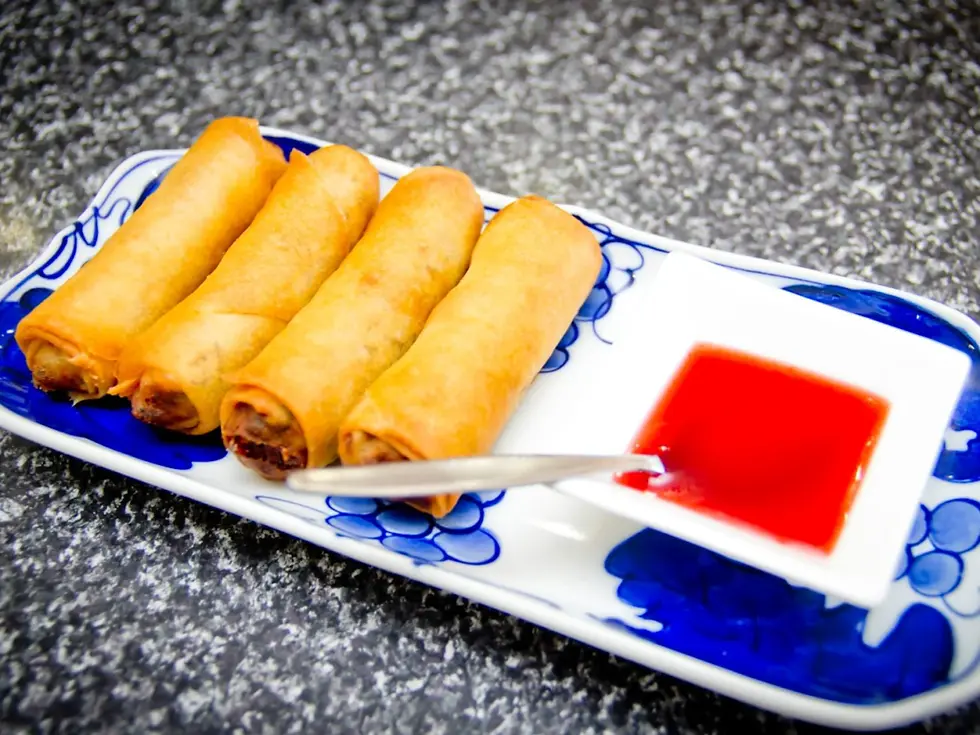 spring-rolls-4-pieces
