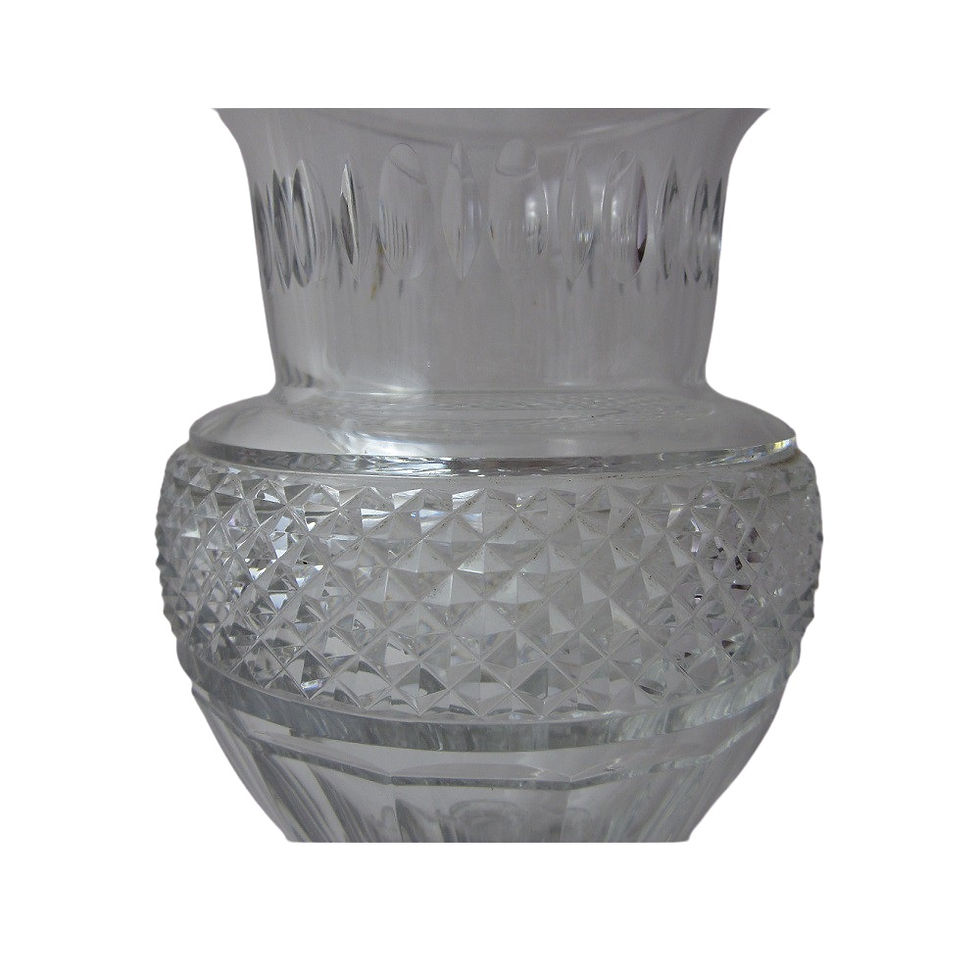 Miniature : Vase cristal de Baccarat pointe diamant