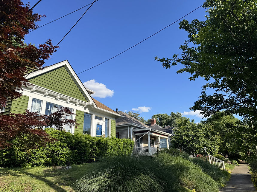 Green_House_Street_Louisville.jfif