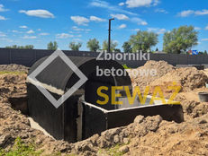 Ładna betonowa ziemianka ogrodowa
