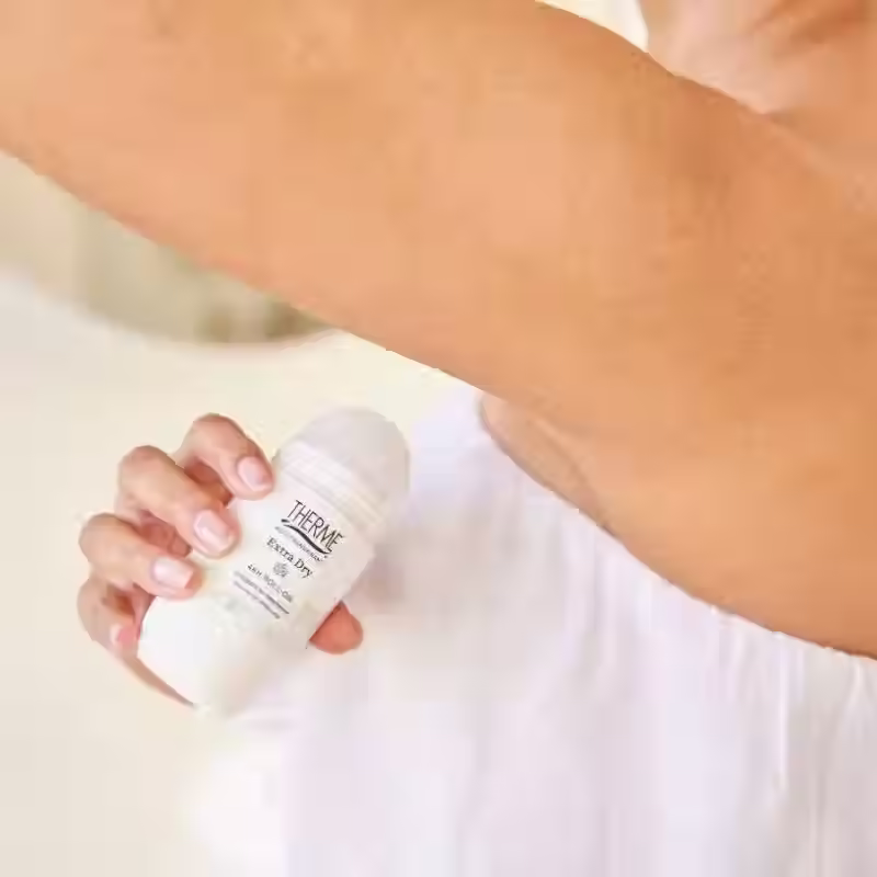 Miniatura: Aplikacja antyperspirantu w kulce Therme Zen White Lotus – komfort i świeżość każdego dnia