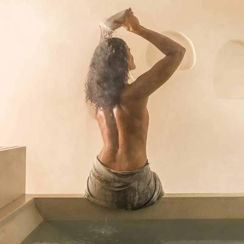 Miniatura: Relaksujący rytuał Hammam – odprężająca kąpiel parowa inspirowana orientalną tradycją pielęgnacji ciała i duszy.